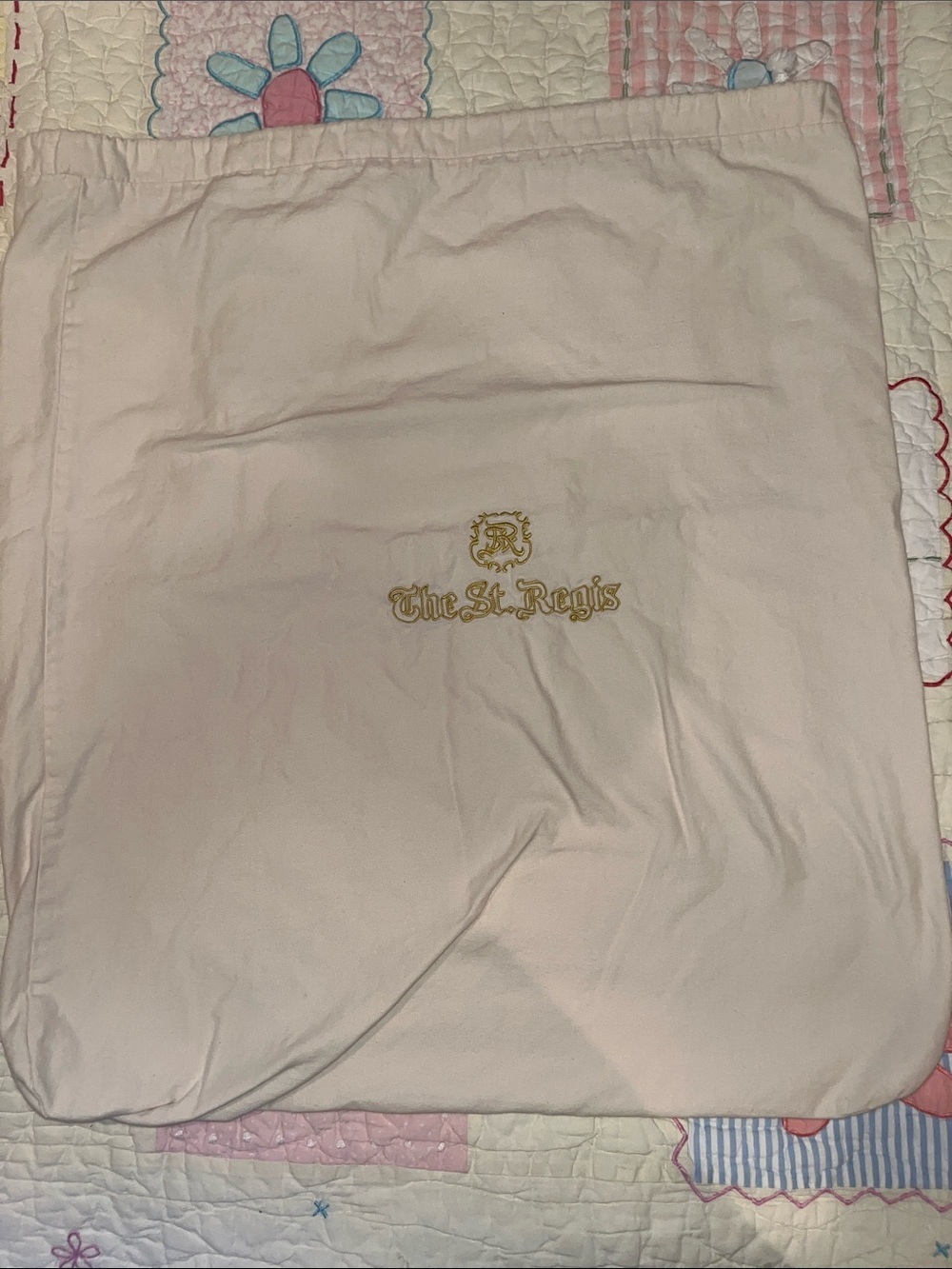 St Regis Luxury Garment / laundry / accessory Dust Bag - Light cream